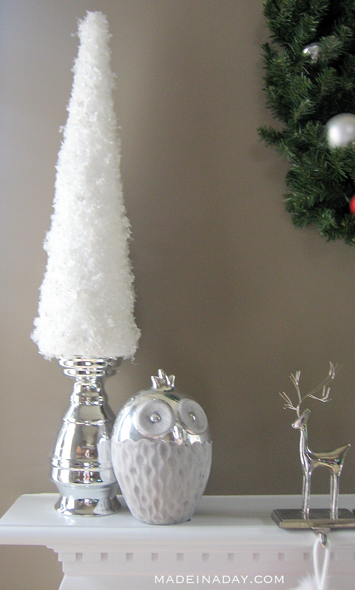 Simple Snow Garland Trees