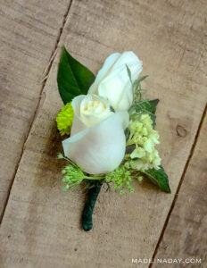 How to make a Corsage