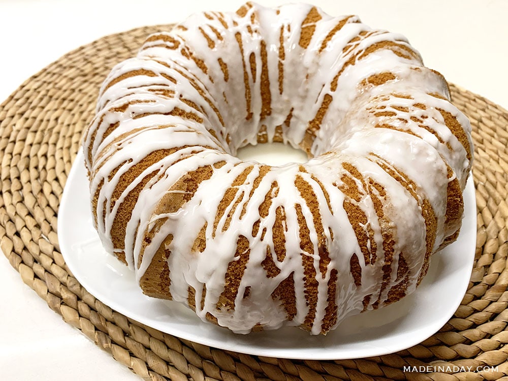 Easy Mini Lemon Bundt Cakes - Practically Homemade