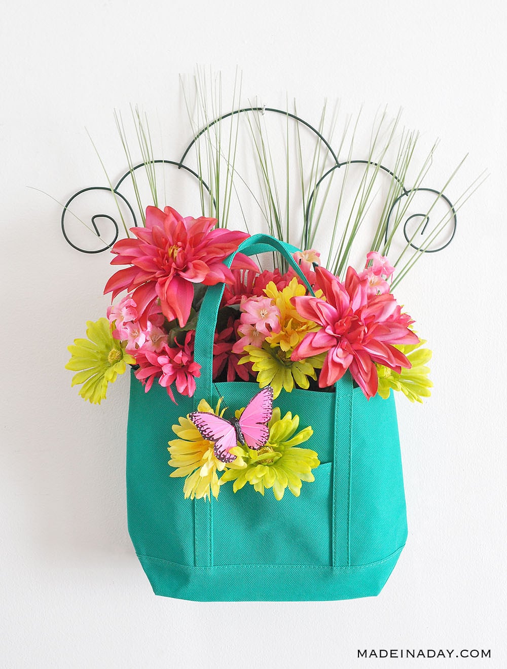 Spring Garden Floral Tote Door Hanger