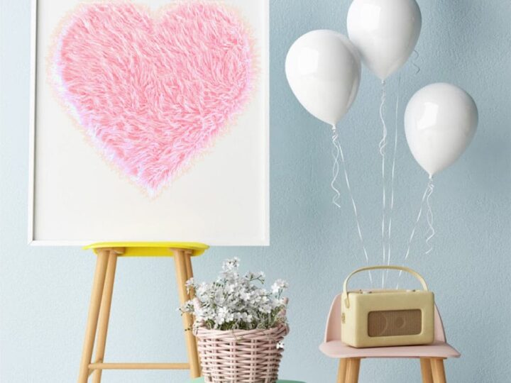 DIY Giant Pink Fur Heart Valentine Decor Prop
