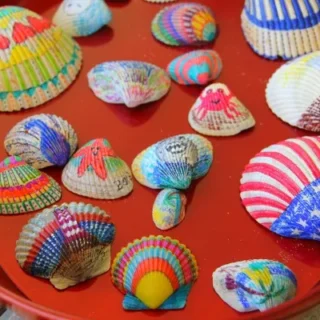 Image for Easy, Inexpensive DIY Seashell Decorations
