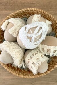 Simple Natural Tassel Easter Eggs