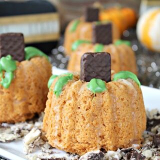 Image for Light Mini Pumpkin Bundt Cakes | Make a Bundtkin Patch