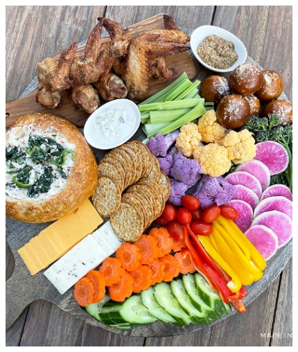 appetizer charcuterie board