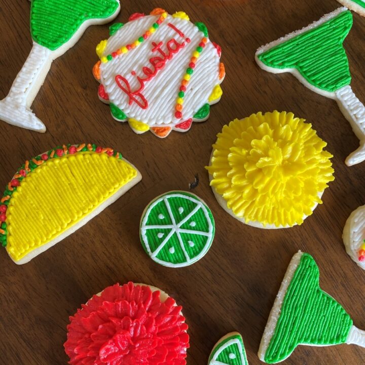 Image for How to Decorate Cinco de Mayo Cookies