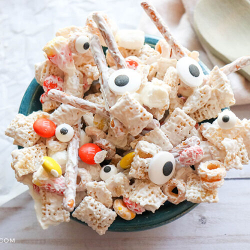 Halloween Snack Mix Chex