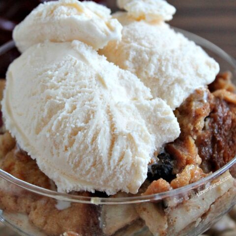 Image for Slow Cooker Apple Cinnamon Raisin Bread Pudding