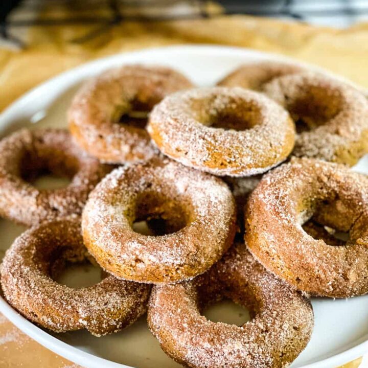 Image for Vegan Baked Pumpkin Spice Donuts