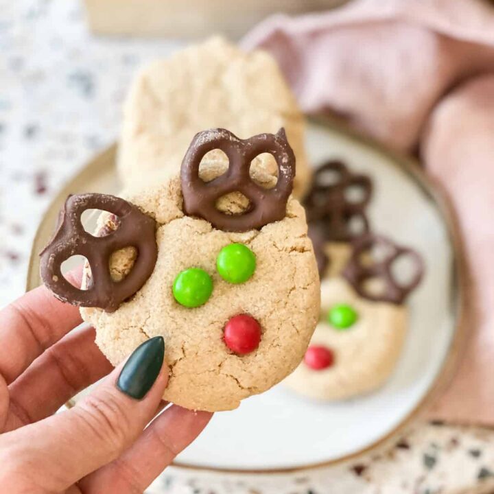 Image for The CUTEST Reindeer Cookies