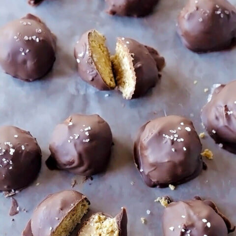 Image for Easy & Healthy Peanut Butter Balls