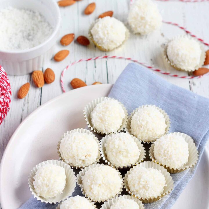 Image for RAFFAELLO COCONUT BALLS