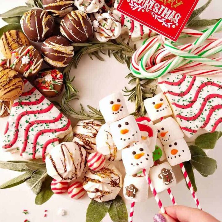 Image for Christmas Dessert Board (10 Minutes)