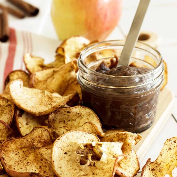 Image for Perfect Air Fryer Apple Chips (with chocolate dip)