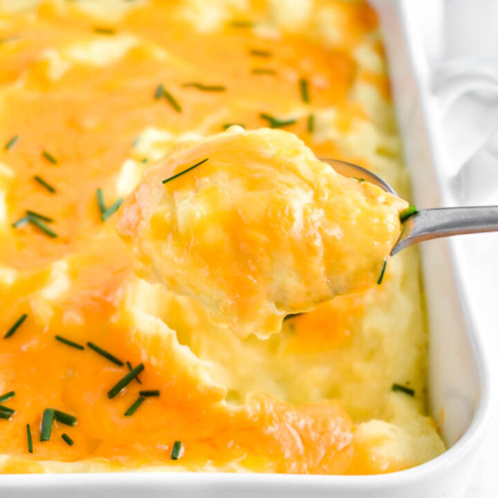 Image for Cheesy Baked Mashed Potatoes