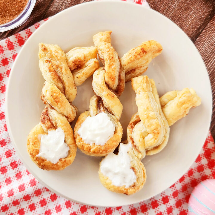 Image for Easter Bunny Cinnamon Rolls