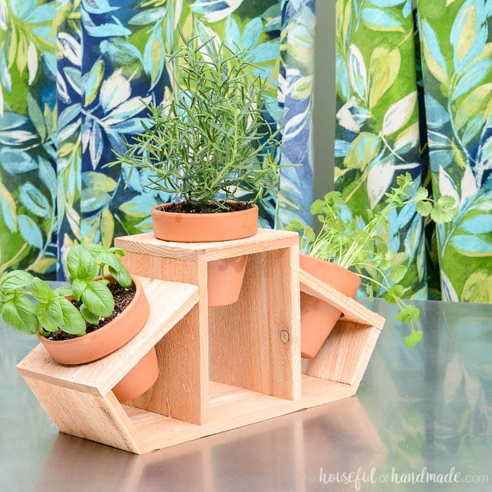 Image for 15 minute Countertop Plant Stand
