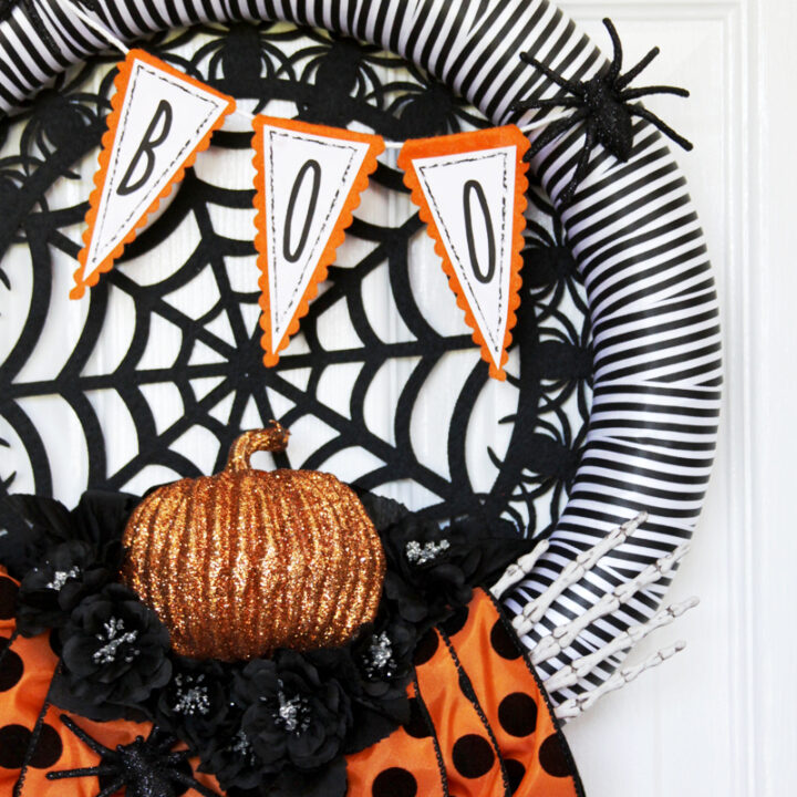 Image for Boo! Spooky Spiders Halloween Wreath
