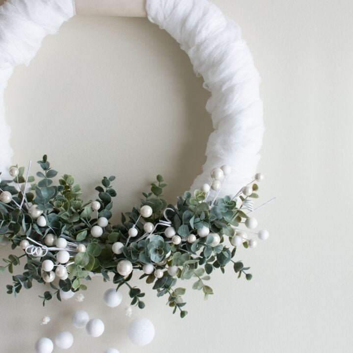 Image for DIY Snowy Winter Wreath with Falling Snow
