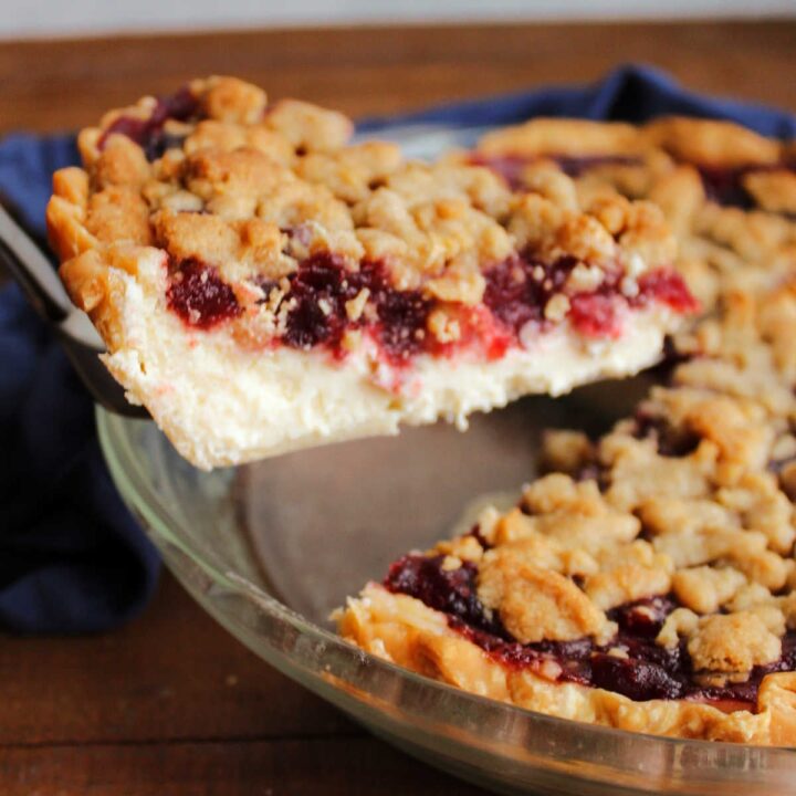 Image for Cranberry Crumb Pie